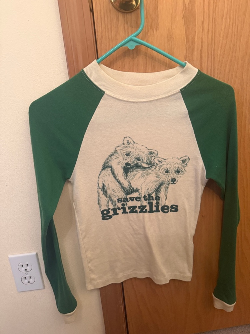 Green & Cream 'Save the Grizzlies' Raglan Top